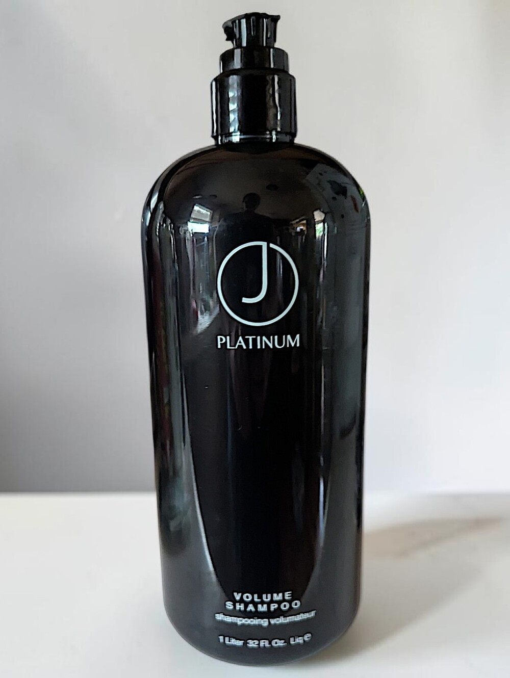J Beverly Hills Platinum Volume Shampoo - 1 Liter 32 FL Oz - NEW / UNUSED